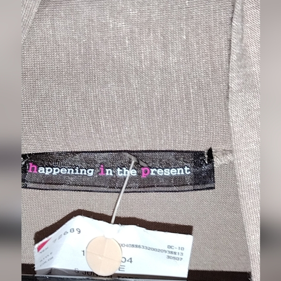 Pullover long sleeve shacket soft taupe size medium gold buttons front pockets - Picture 2 of 5